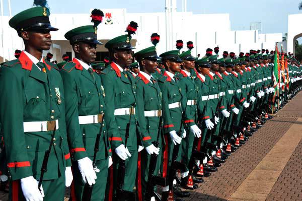 Difference between Tradesmen And Non Tradesmen In The Nigerian Army