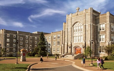Top universities in Canada